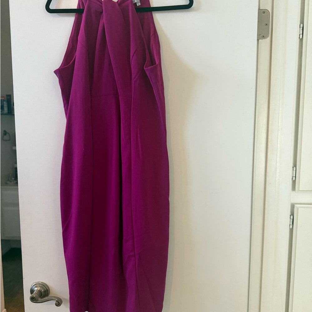 Julia Jordan Fuchsia keyhole back Dress